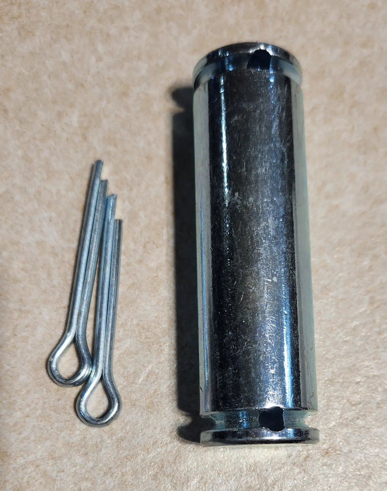 1 in Hydraulic Cylinder Pin Monarch